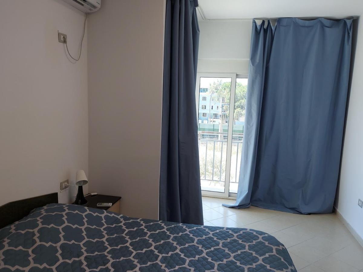 Golden Beach Apartments Durres Exterior photo