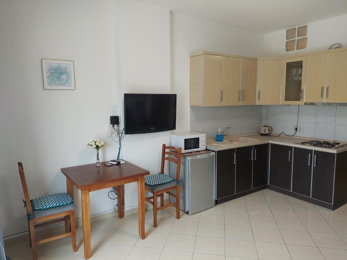 Golden Beach Apartments Durres Exterior photo