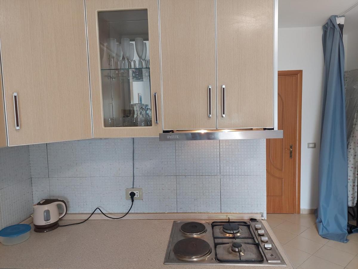 Golden Beach Apartments Durres Exterior photo